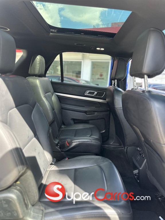 2019 Ford Explorer Limited — foto 3 / 10