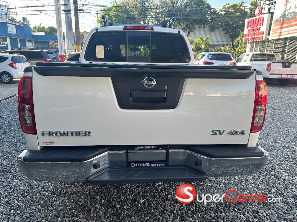 2021 Nissan Frontier SV — foto 6 / 12