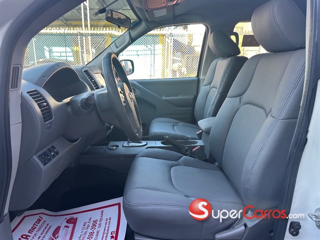2021 Nissan Frontier SV — foto 8 / 12