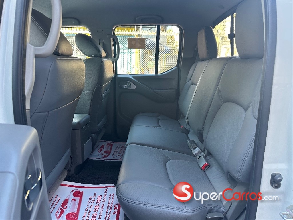 2021 Nissan Frontier SV — foto 9 / 12