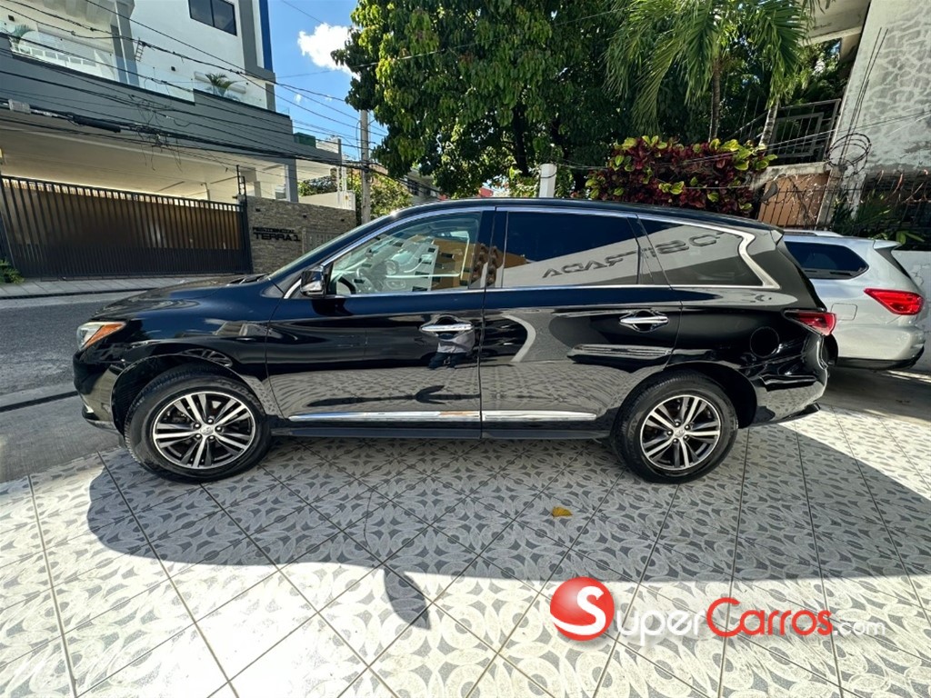 2018 Infiniti QX-60 — foto 4 / 8