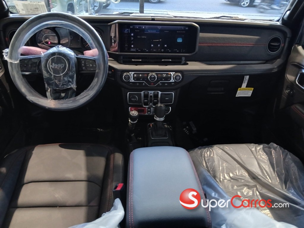 2025 Jeep Wrangler Rubicon — foto 9 / 12