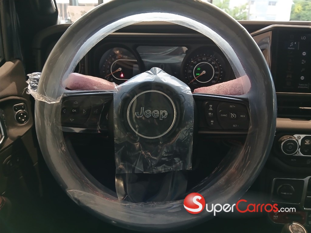 2025 Jeep Wrangler Rubicon — foto 11 / 12