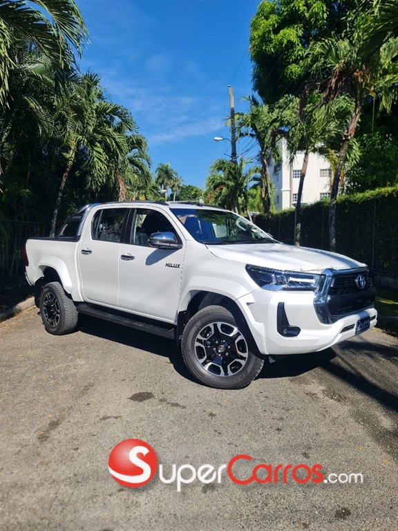 2026 Toyota Hilux WIDE TREAD — foto 2 / 9