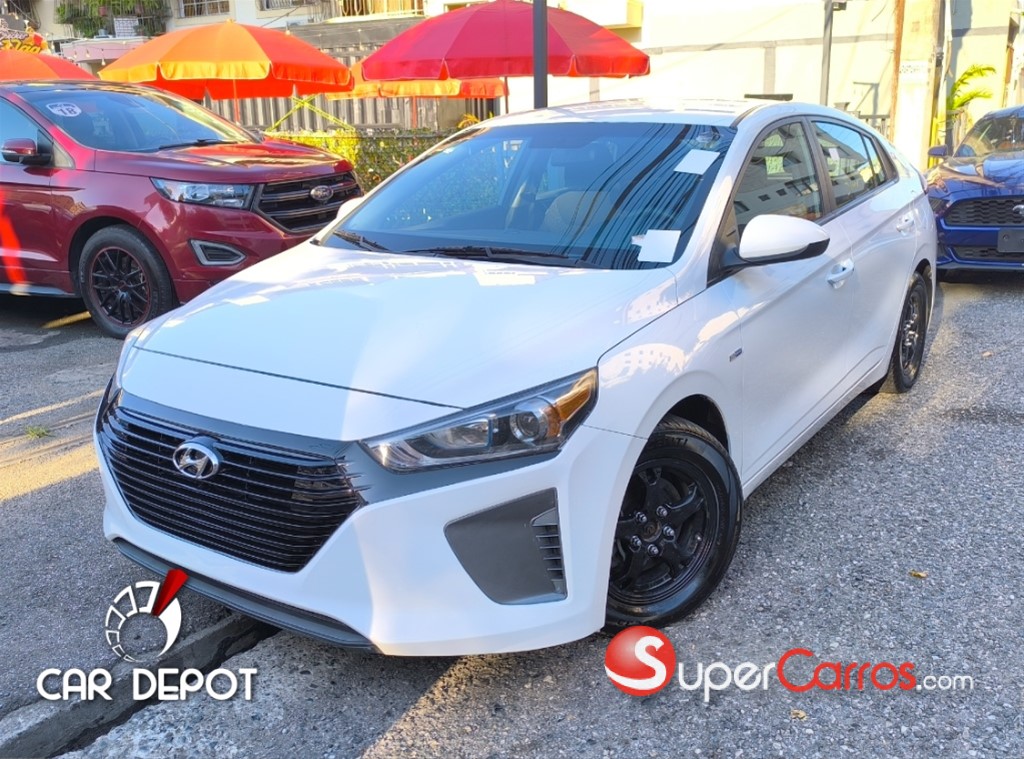 2019 Hyundai Ioniq — foto 2 / 12