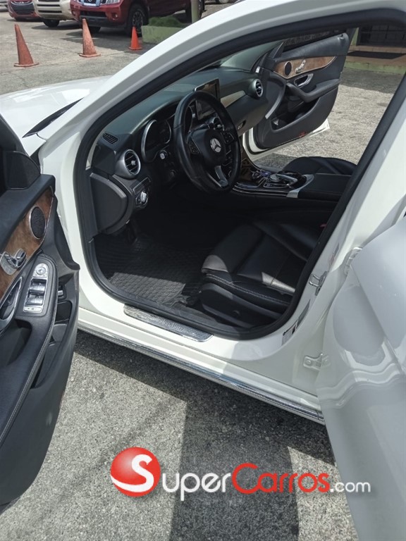 2016 Mercedes-Benz Clase C 300 — foto 7 / 12