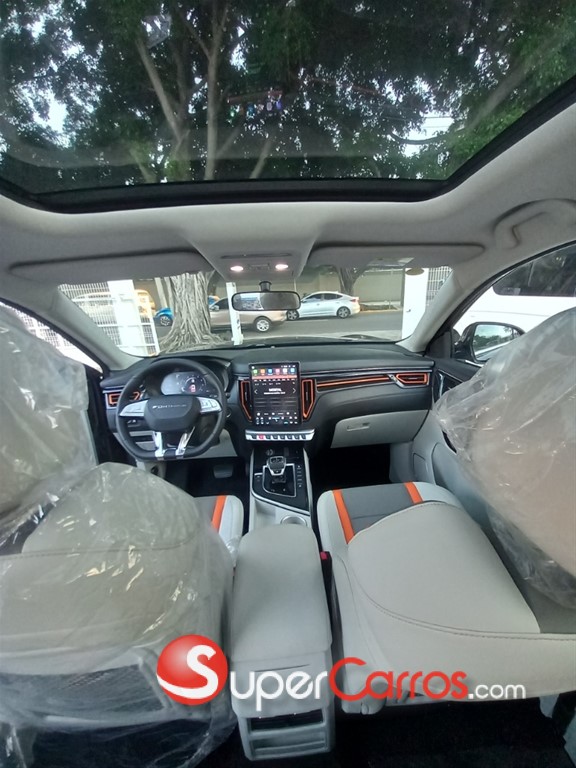 2025 Forthing T5 — foto 8 / 10
