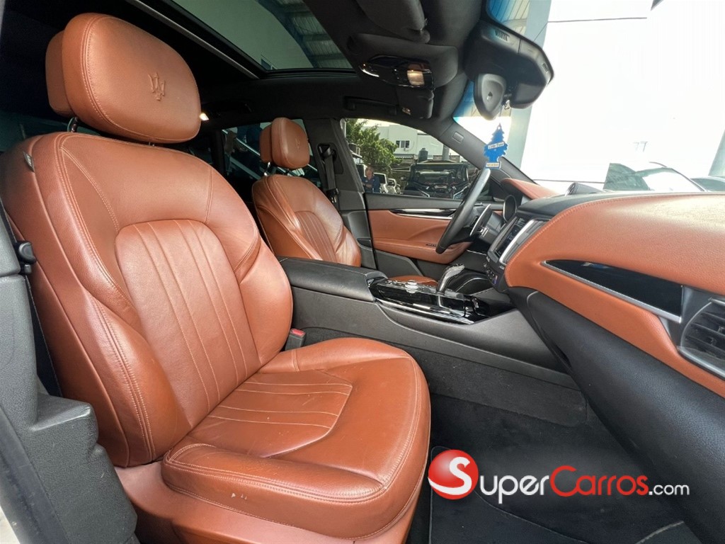 2020 Maserati Levante Q4 — foto 8 / 12