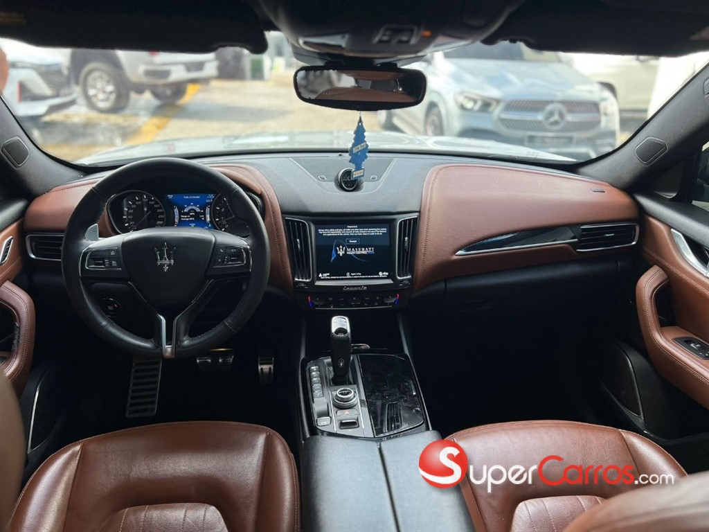 2020 Maserati Levante Q4 — foto 9 / 12