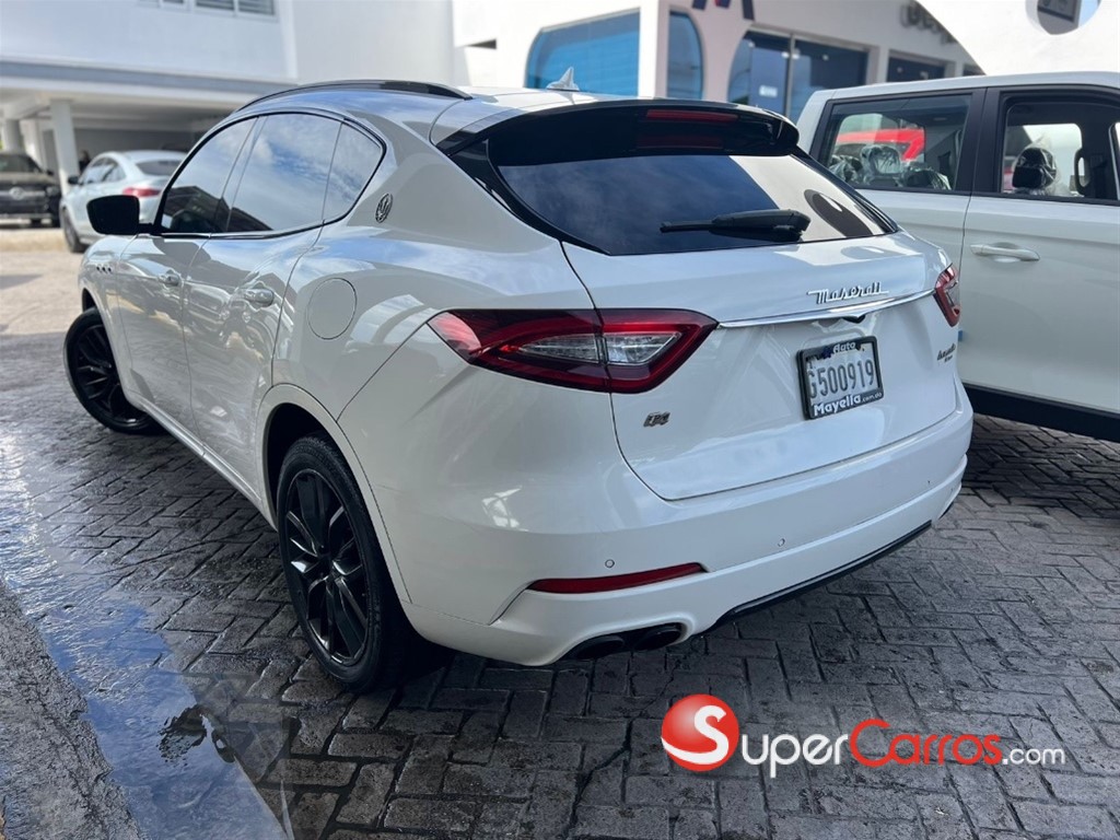 2020 Maserati Levante Q4 — foto 10 / 12