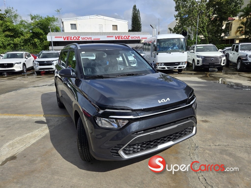 2025 Kia Carens — foto 2 / 6