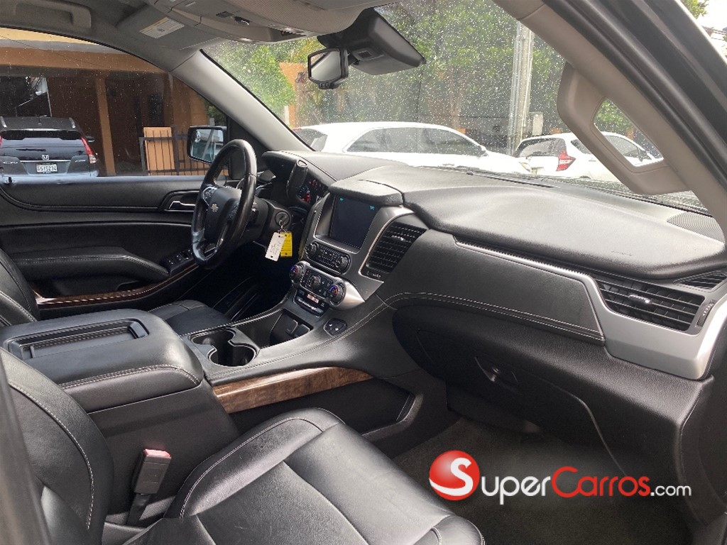 2018 Chevrolet Suburban LT — foto 8 / 9