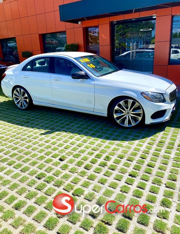 2016 Mercedes-Benz Clase C 300 — foto 3 / 9
