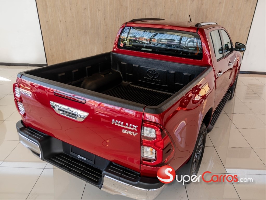 2025 Toyota Hilux Limited — foto 11 / 12