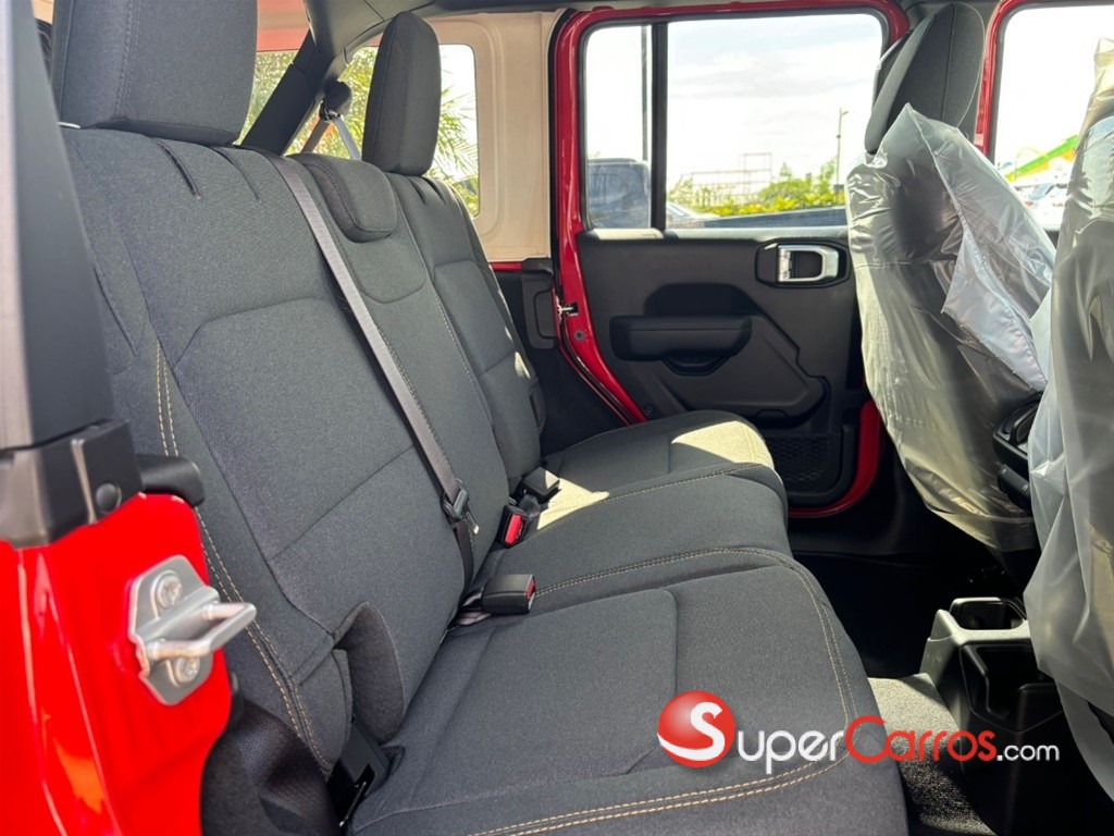 2026 Jeep Wrangler Unlimited Sport — foto 7 / 8