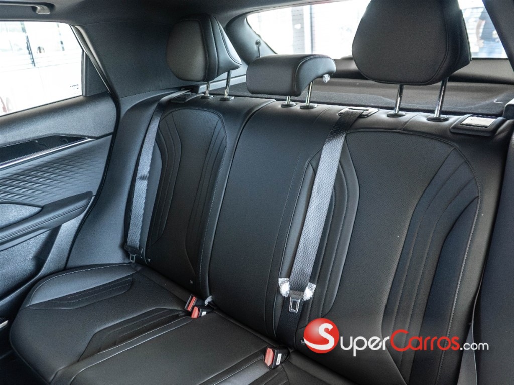 2026 Geely COOLRAY — foto 6 / 12