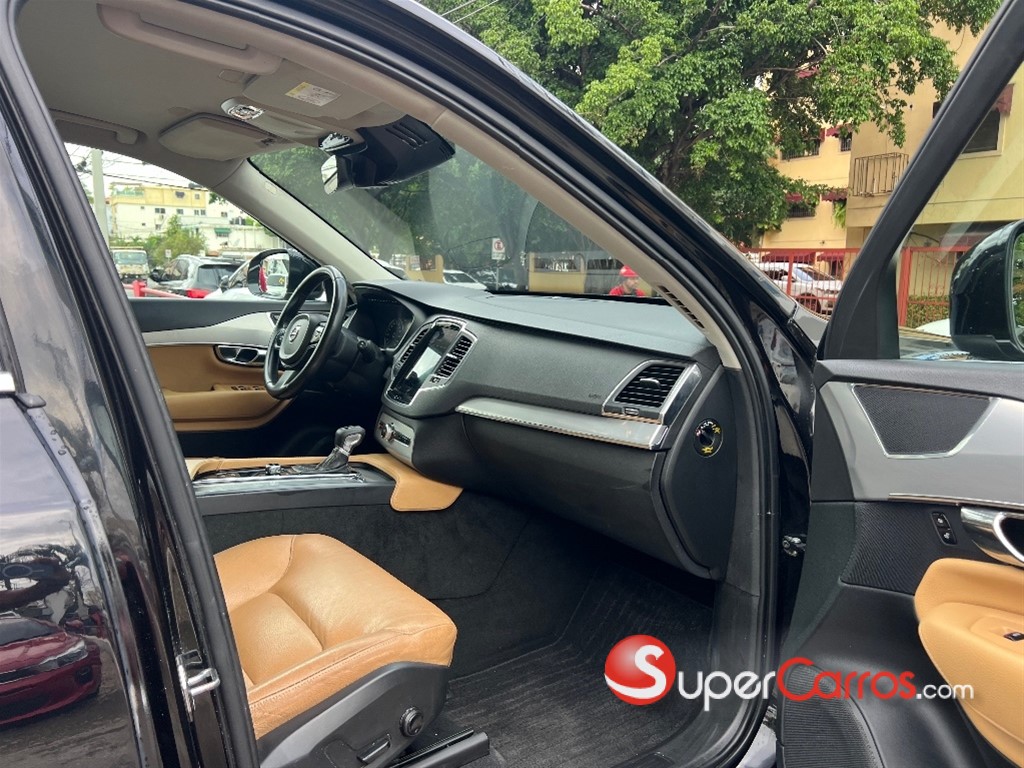 2016 Volvo XC90 — foto 10 / 11