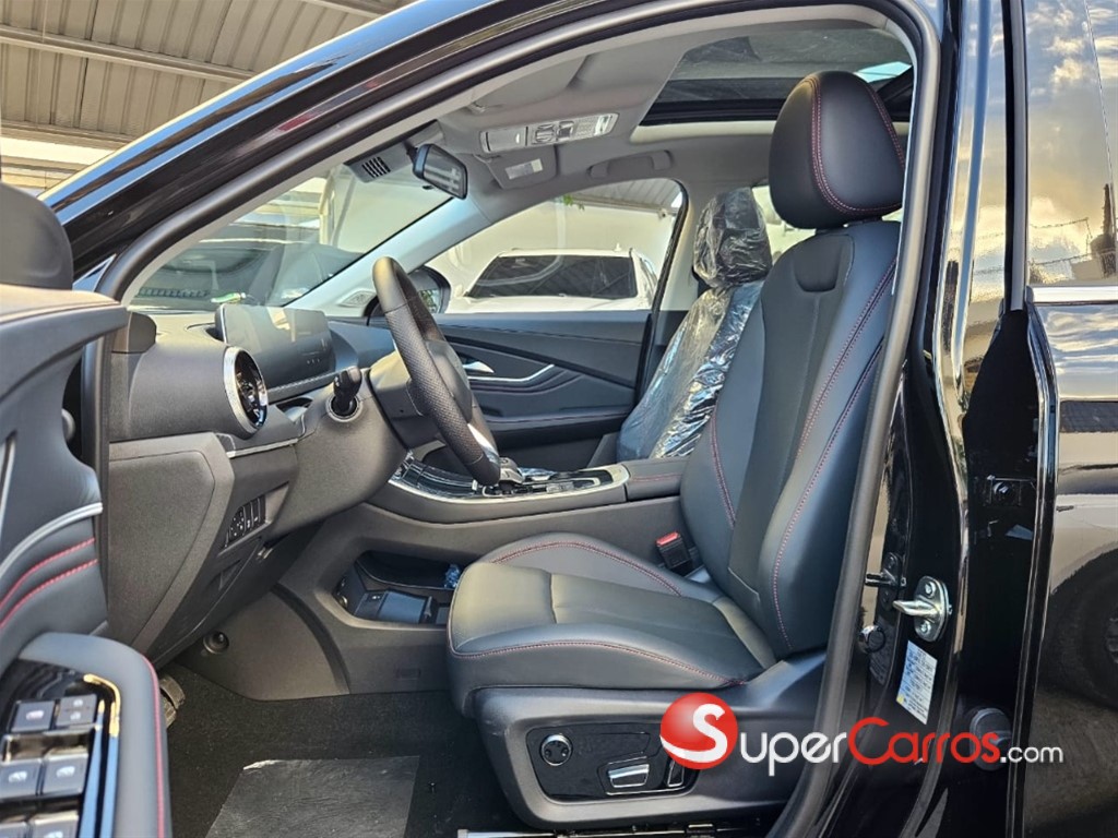 2027 Forthing EVO T5 — foto 7 / 12