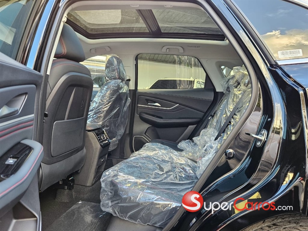 2027 Forthing EVO T5 — foto 8 / 12