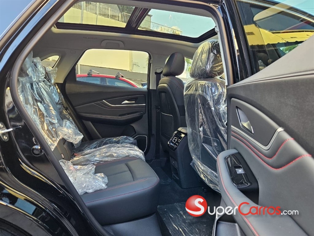 2027 Forthing EVO T5 — foto 10 / 12
