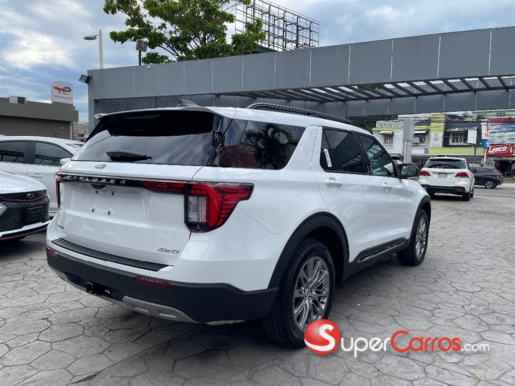 2026 Ford Explorer Active — foto 5 / 12
