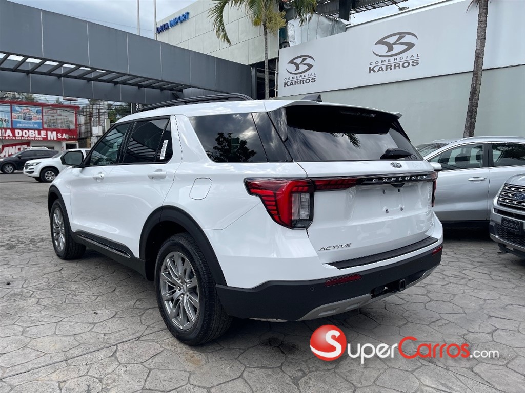 2026 Ford Explorer Active — foto 6 / 12