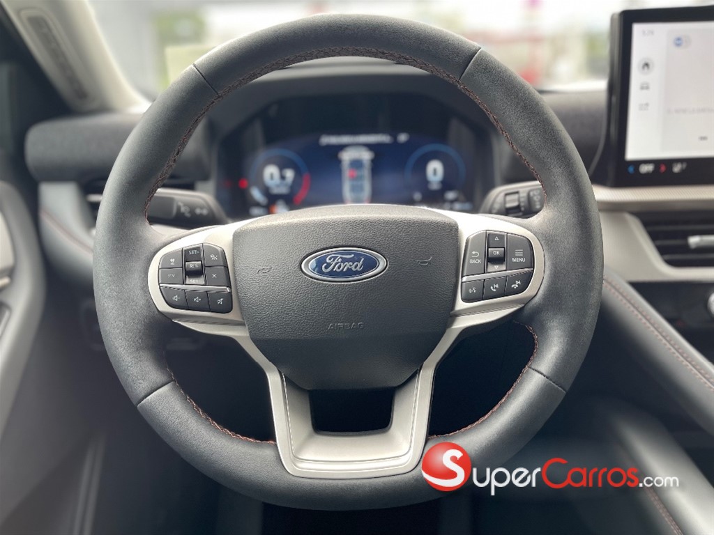 2026 Ford Explorer Active — foto 9 / 12
