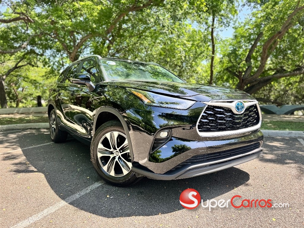 2023 Toyota Highlander Hybrid XLE — foto 2 / 12