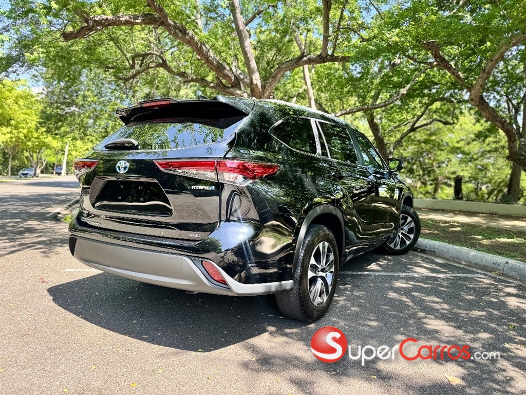 2023 Toyota Highlander Hybrid XLE — foto 3 / 12