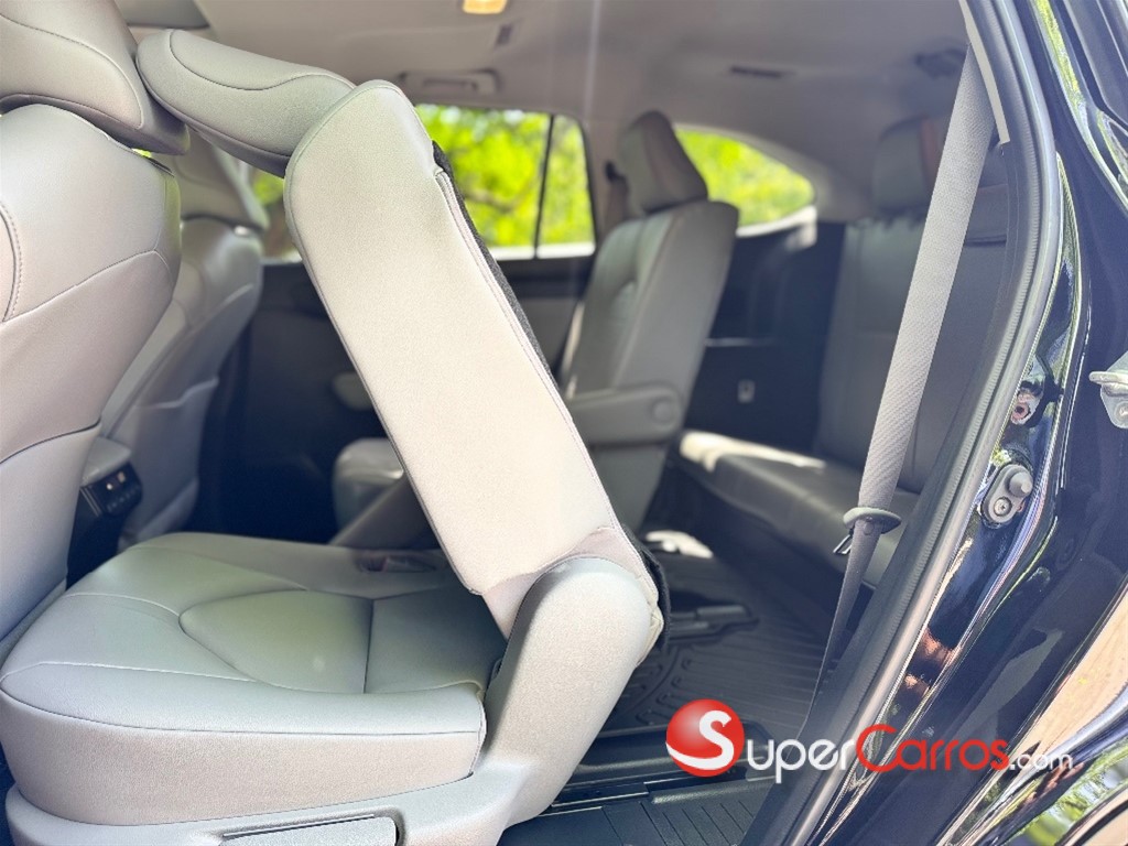 2023 Toyota Highlander Hybrid XLE — foto 7 / 12