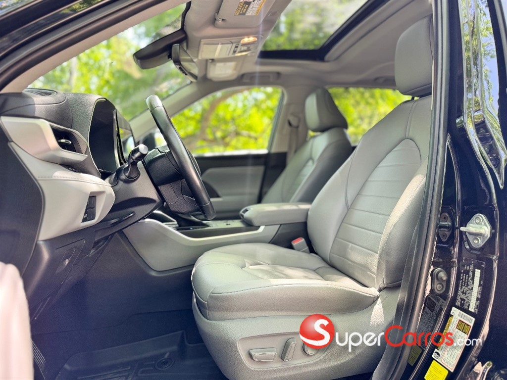 2023 Toyota Highlander Hybrid XLE — foto 12 / 12