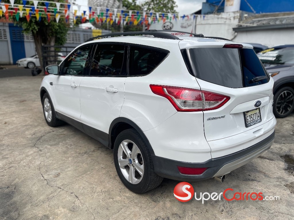 2013 Ford Escape SE — foto 5 / 8