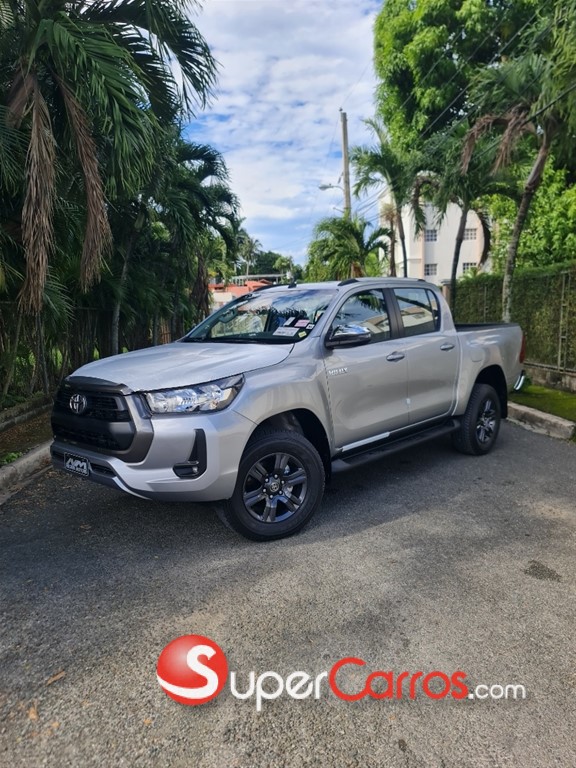 2026 Toyota Hilux 2.4