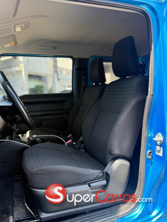 2022 Suzuki Jimny GLX — foto 6 / 8