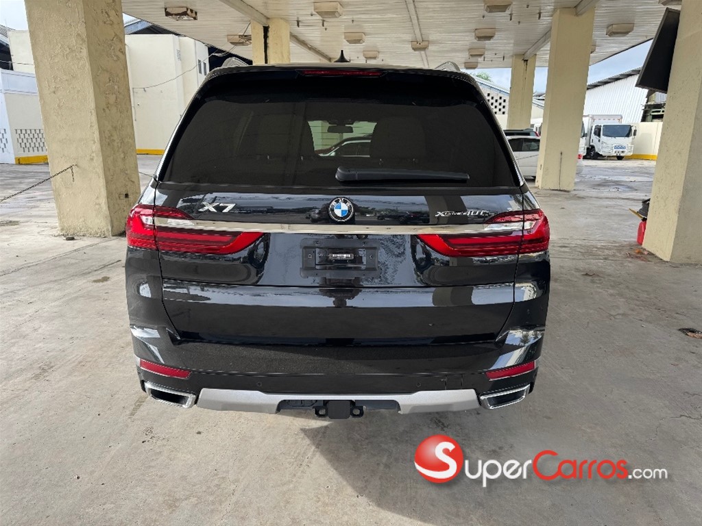 2020 BMW X 7 XDRIVE 40i — foto 5 / 12