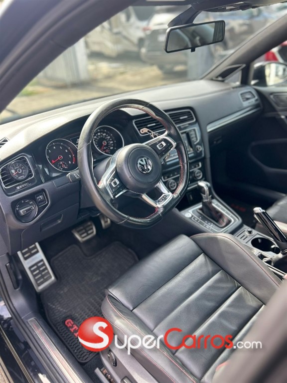 2015 Volkswagen Golf GTI Turbo — foto 8 / 12