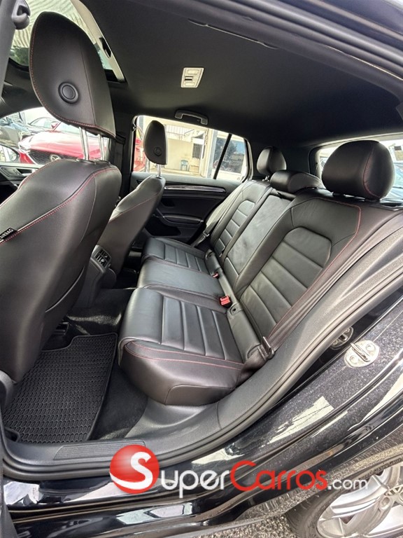 2015 Volkswagen Golf GTI Turbo — foto 10 / 12