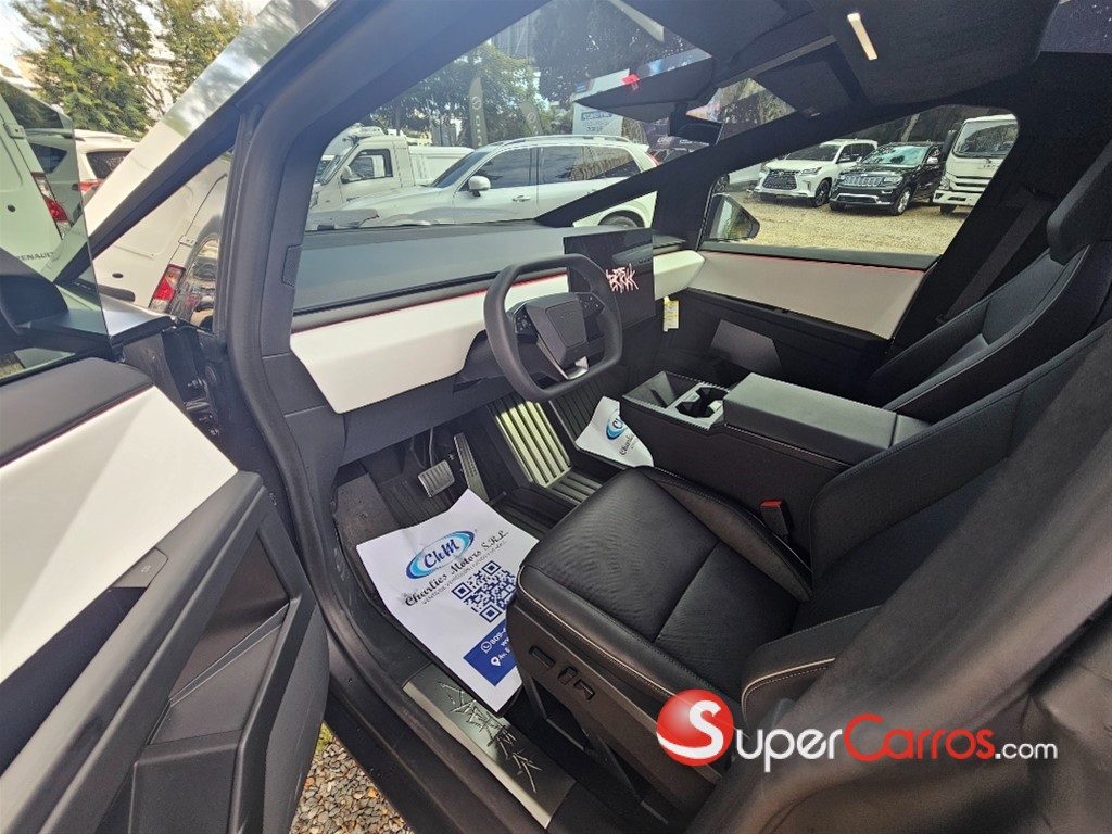 2026 Tesla CyberTruck — foto 7 / 11