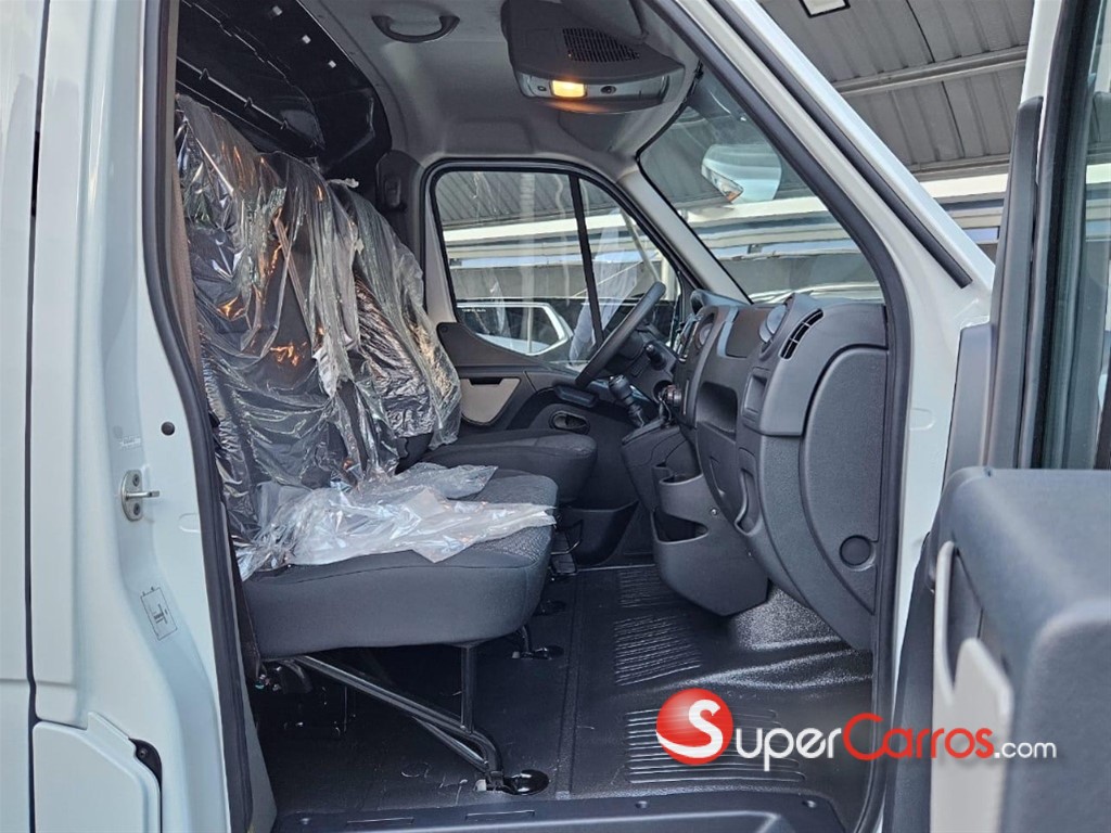 2025 Renault Master Carga — foto 8 / 10