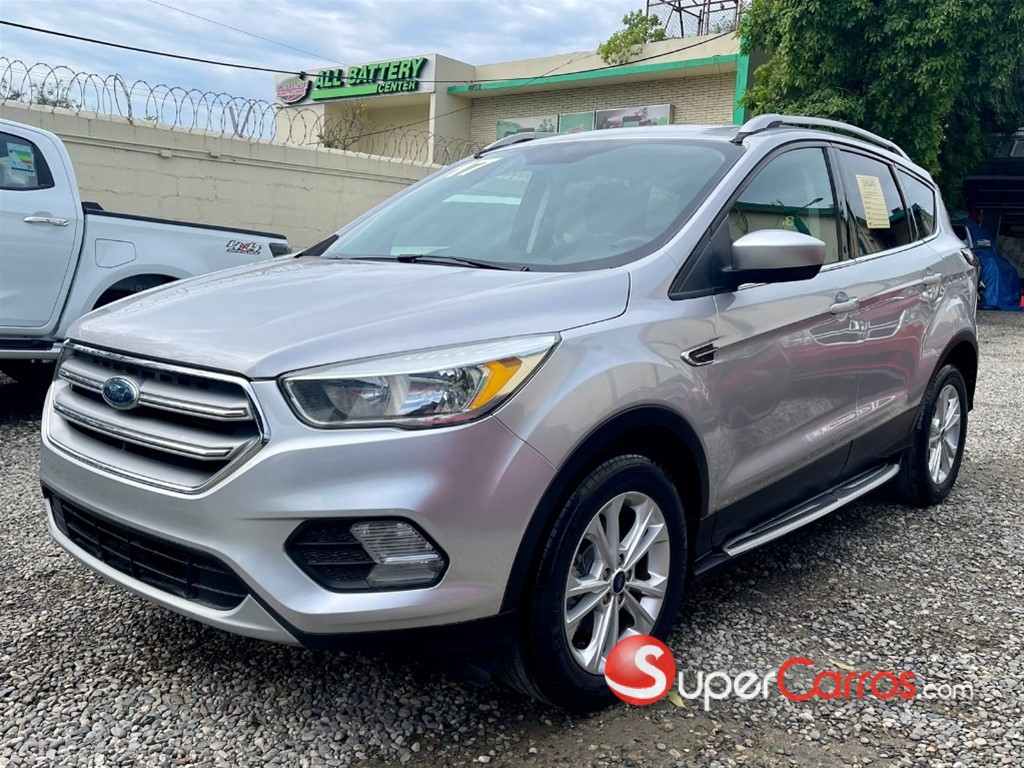 2017 Ford Escape SE — foto 9 / 10