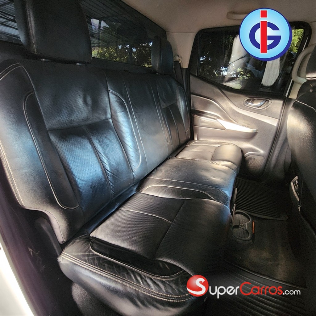 2017 Nissan Frontier LE — foto 3 / 11
