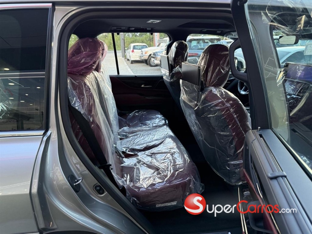 2026 Lexus LX 600 URBAN — foto 9 / 9