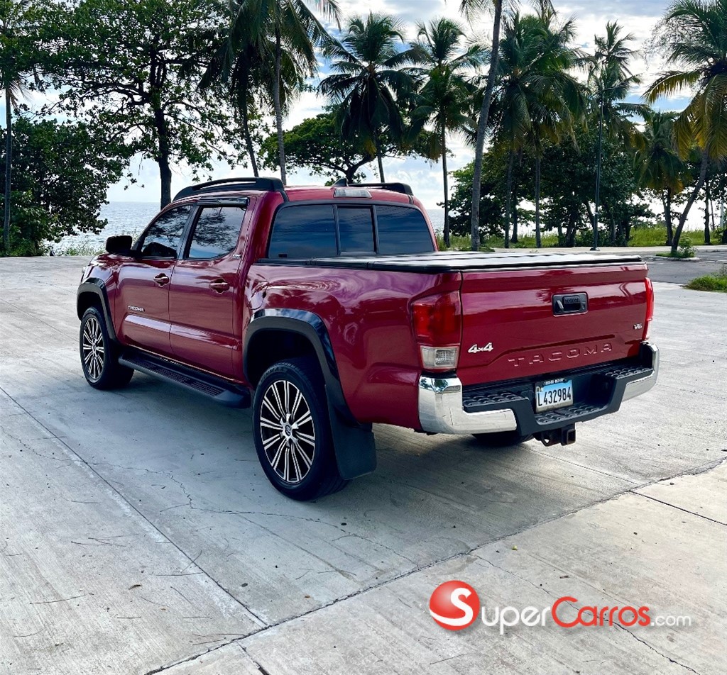 2017 Toyota Tacoma SR5 — foto 5 / 11