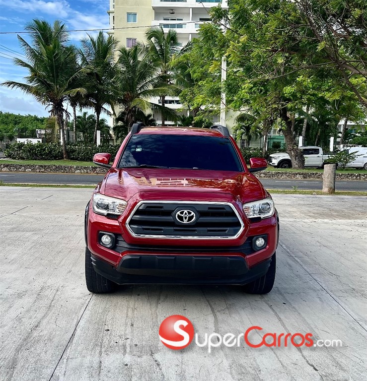 2017 Toyota Tacoma SR5 — foto 7 / 11