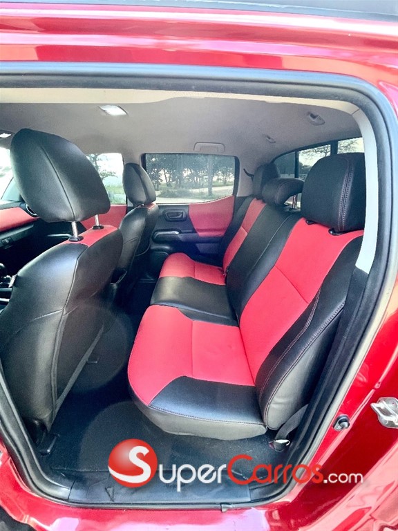 2017 Toyota Tacoma SR5 — foto 11 / 11