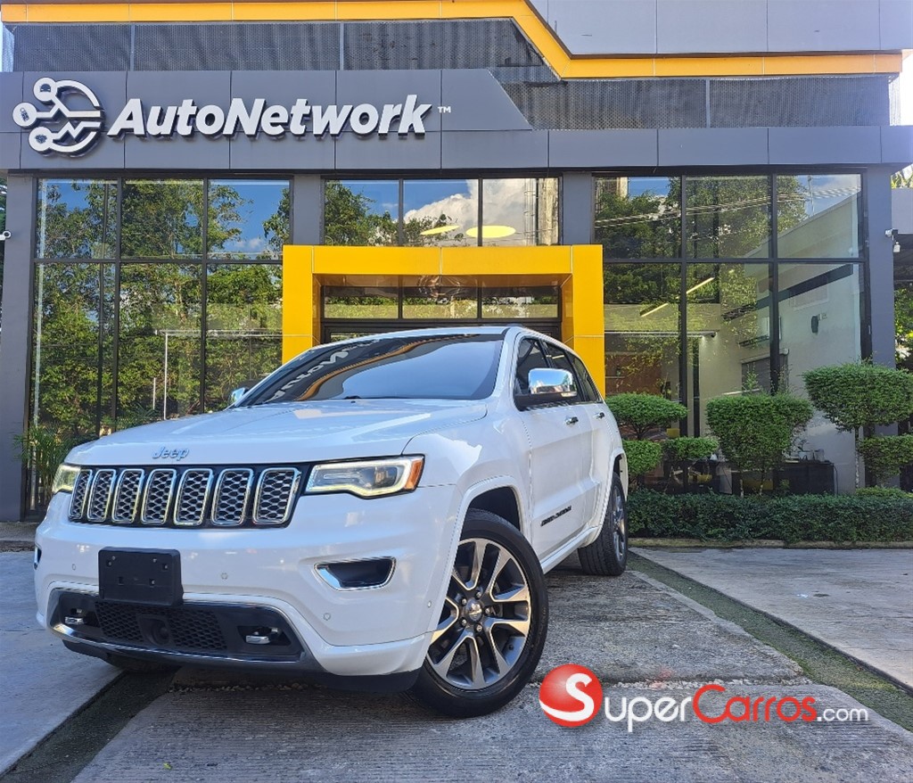 2017 Jeep Grand Cherokee Overland — foto 2 / 12