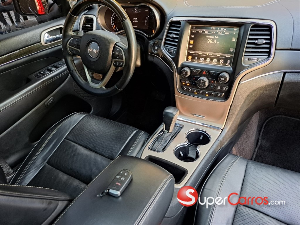 2017 Jeep Grand Cherokee Overland — foto 12 / 12