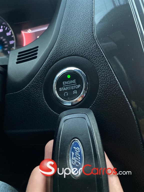 2019 Ford Explorer XLT 4WD — foto 8 / 8