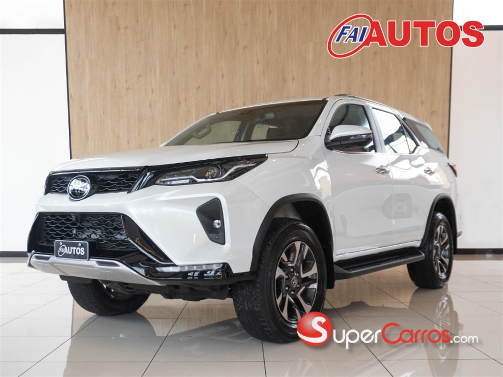 2026 Toyota Fortuner SRV TSS