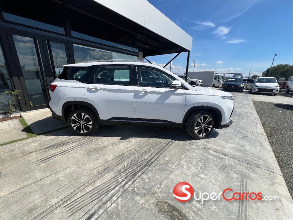 2024 Chevrolet Captiva LT — foto 2 / 10